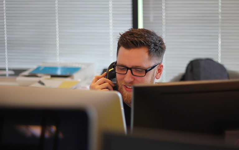 support call image
