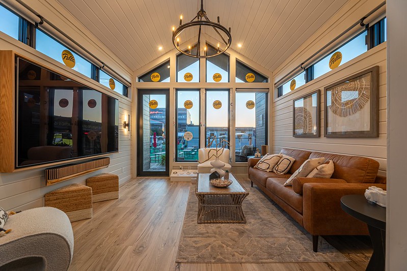 The Malibu - View of the living room