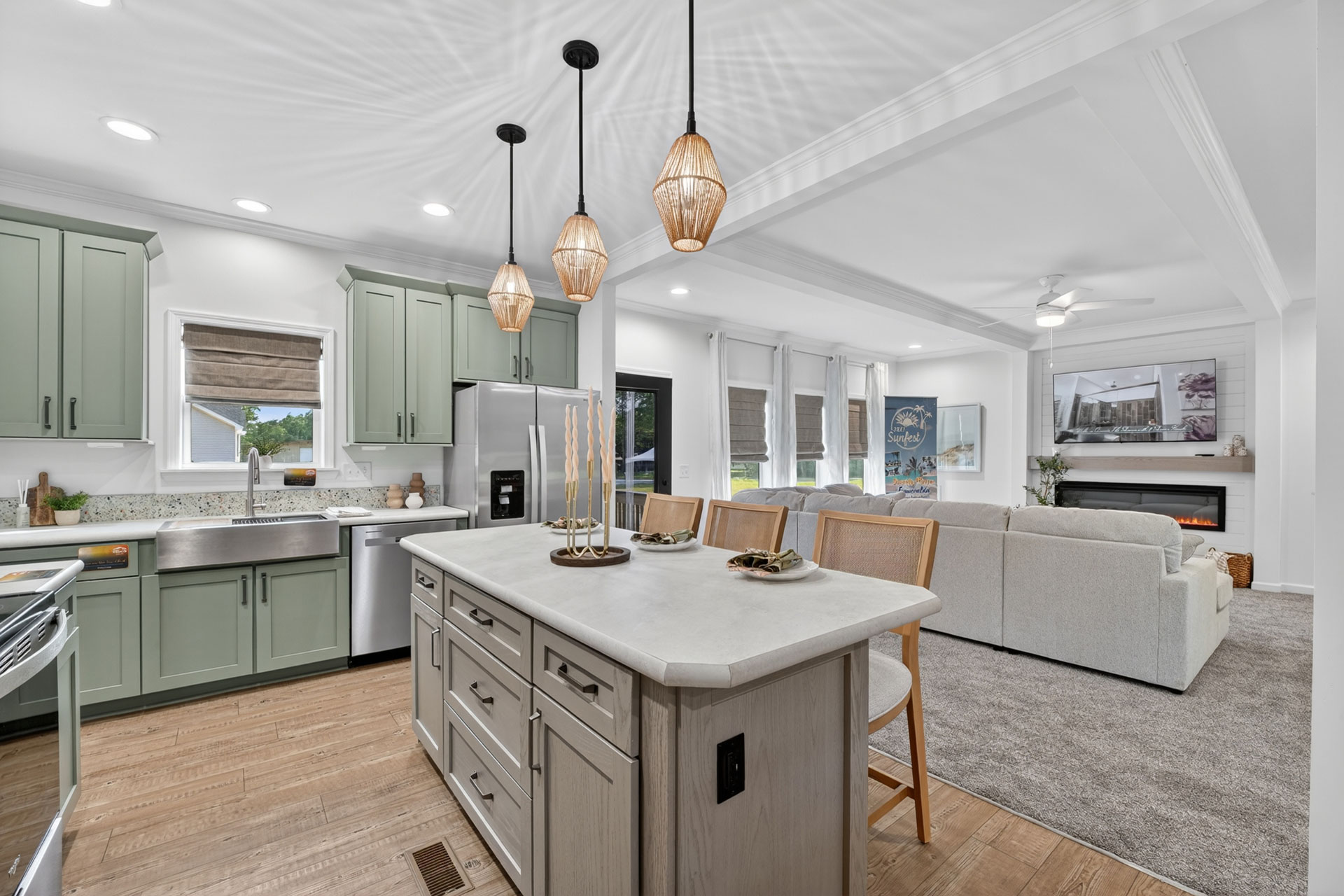 Modern kitchen in a customizable Signature modular home, the Blueridge by Cavco - Crouse